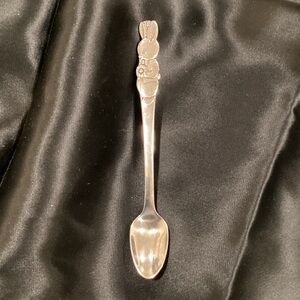 Oneida Beatrix Potter, small sugar spoon